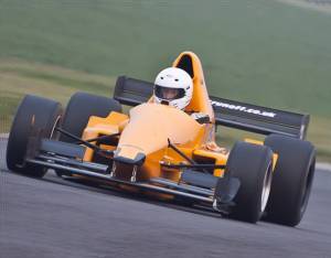 Pilbeam MP88 Stewart Robb